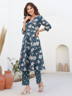 Janasya Women's Teal Blue Pure Cotton Floral Printted A line Kurta Pant Set