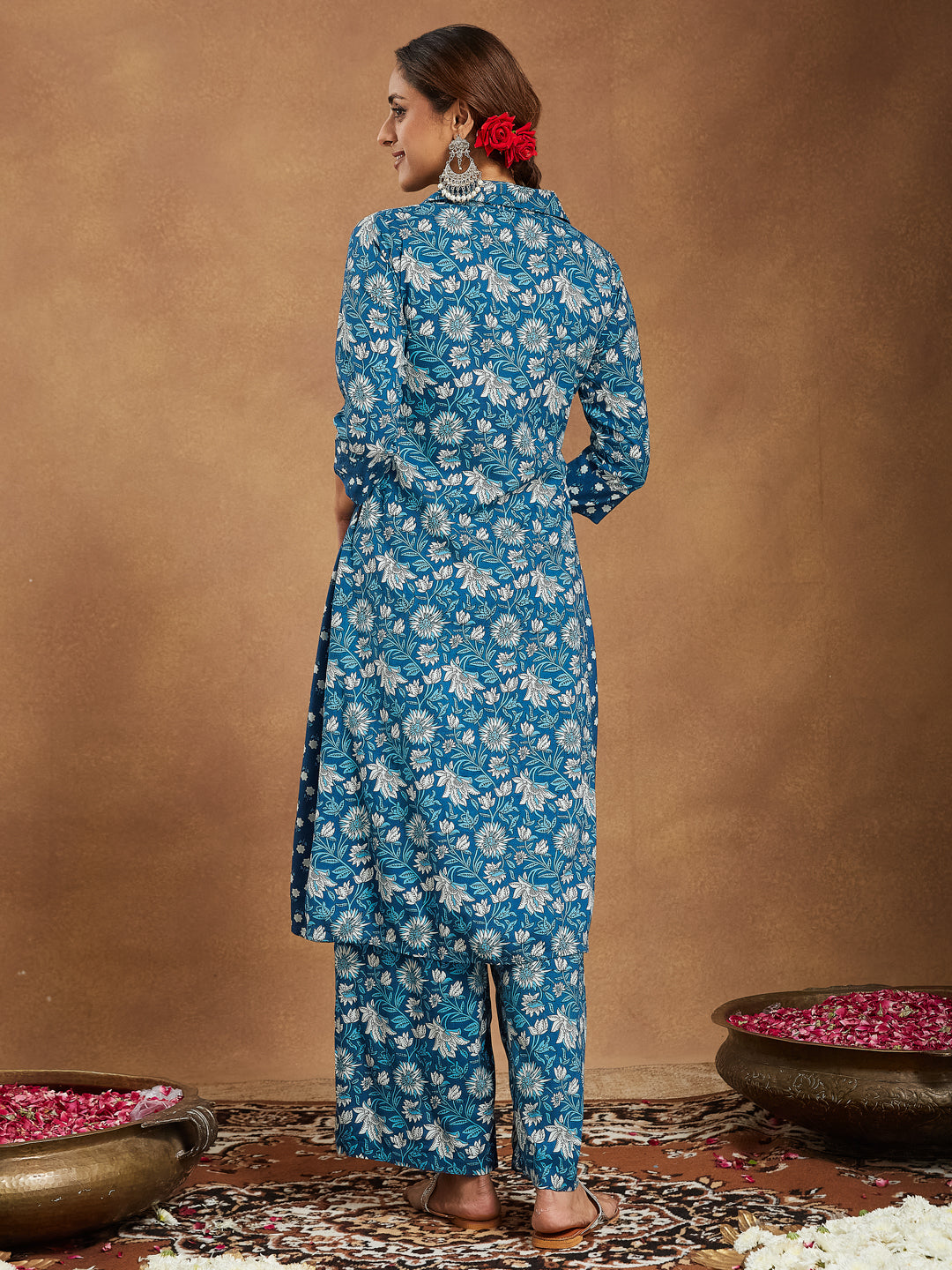 Janasya Women's Blue Pure Cotton Floral Printed A-line Kurta Set