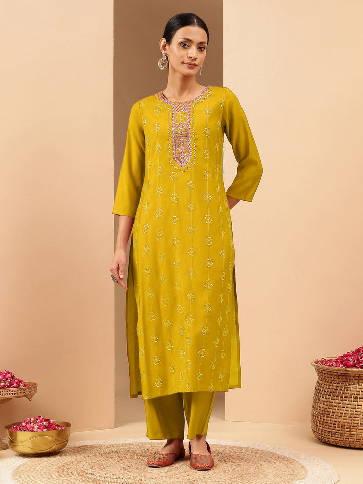 Janasya Women's Mustard Chanderi Silk Embellished Straight Kurta Pant Set - qivii