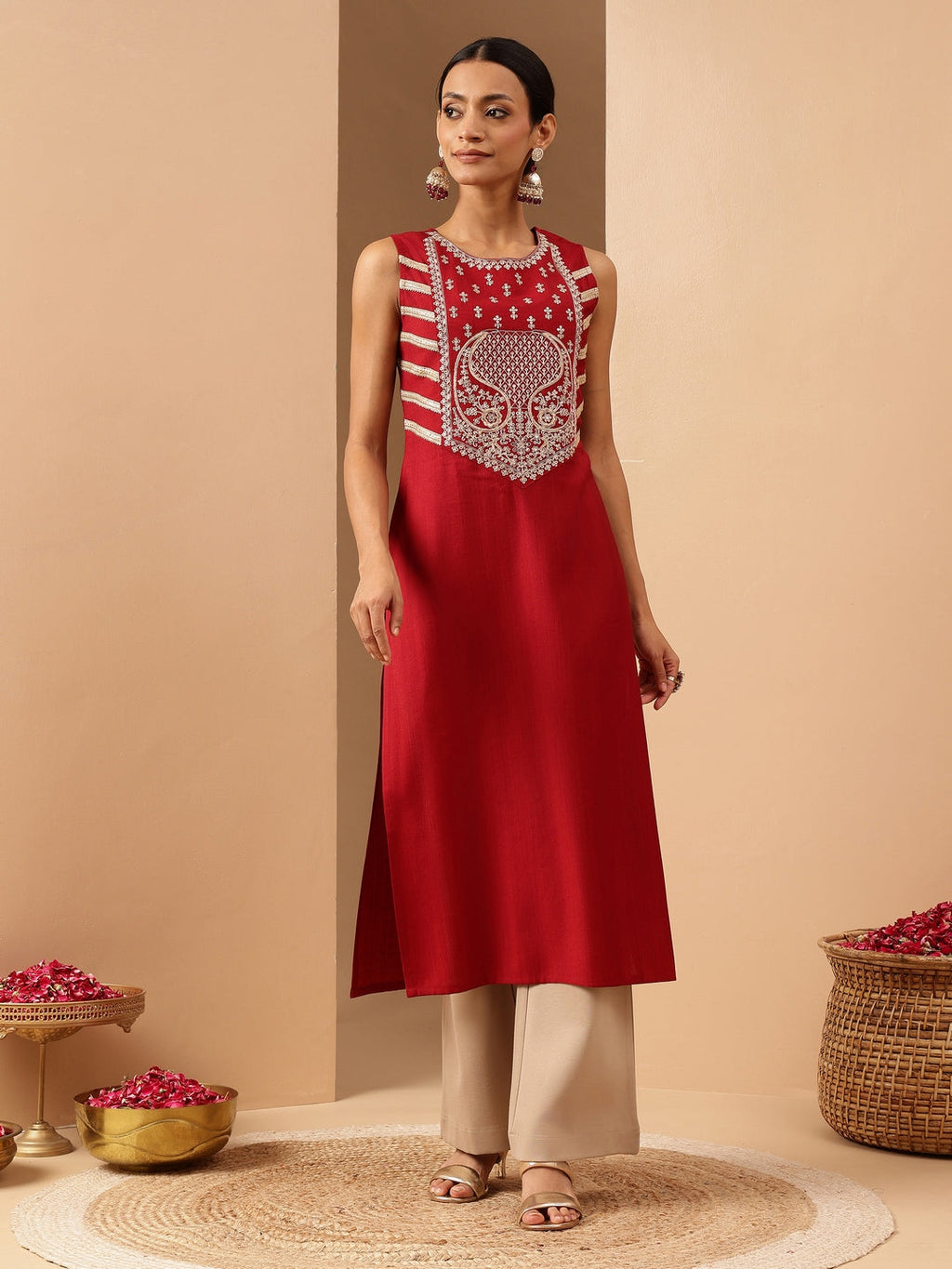 Janasya Women's Red Silk Blend Zari Embroidered Straight Kurta