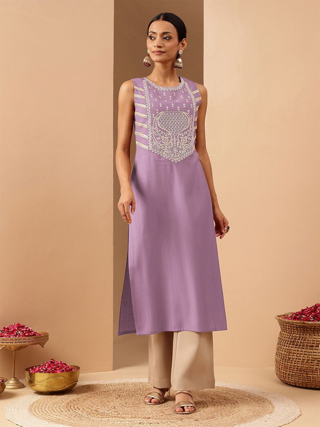Janasya Women's Lavender Silk Blend Zari Embroidered Straight Kurta