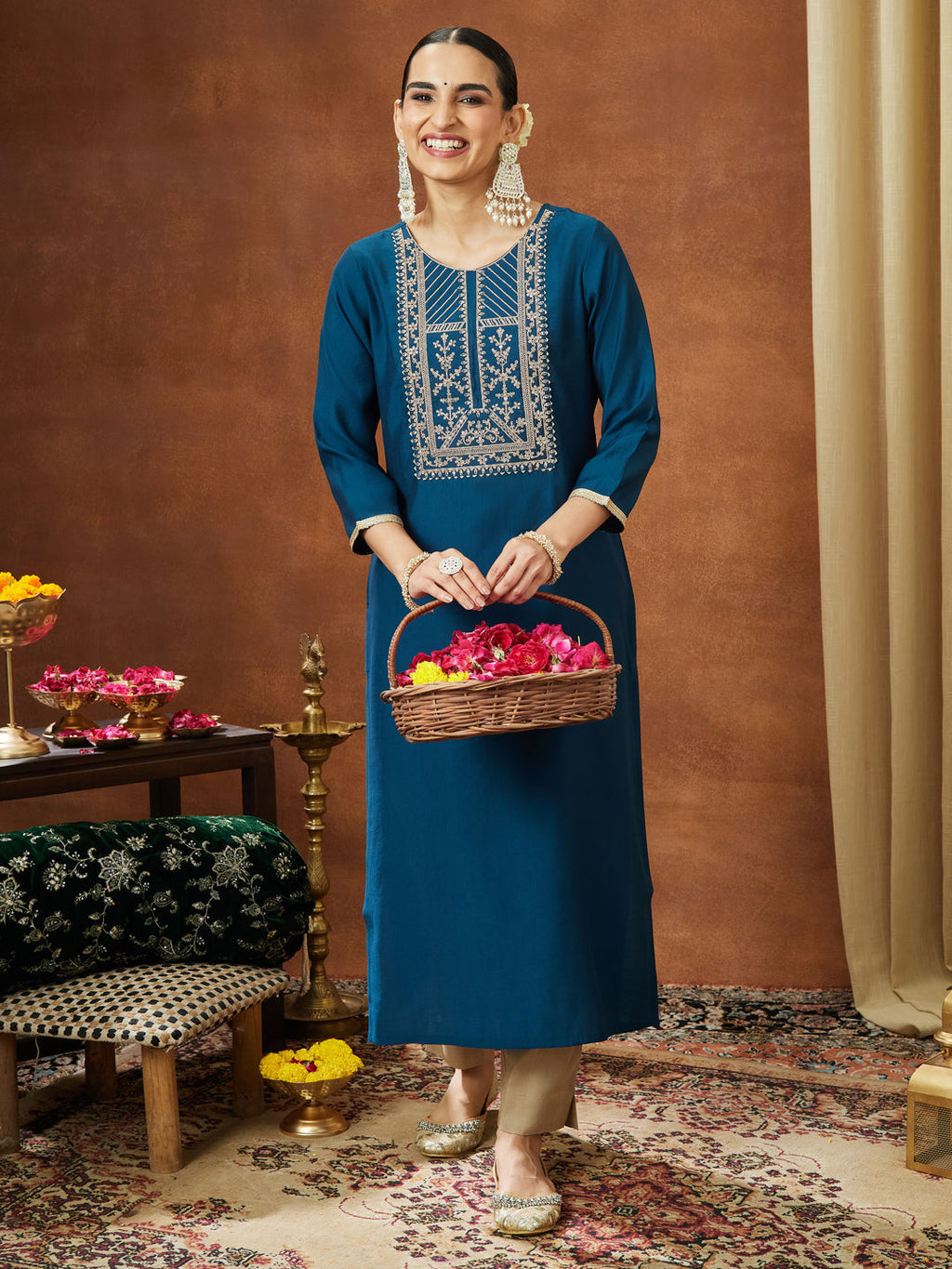 Janasya Women's Teal Blue Chanderi Silk Zari Yoke Embroidery Straight Kurta