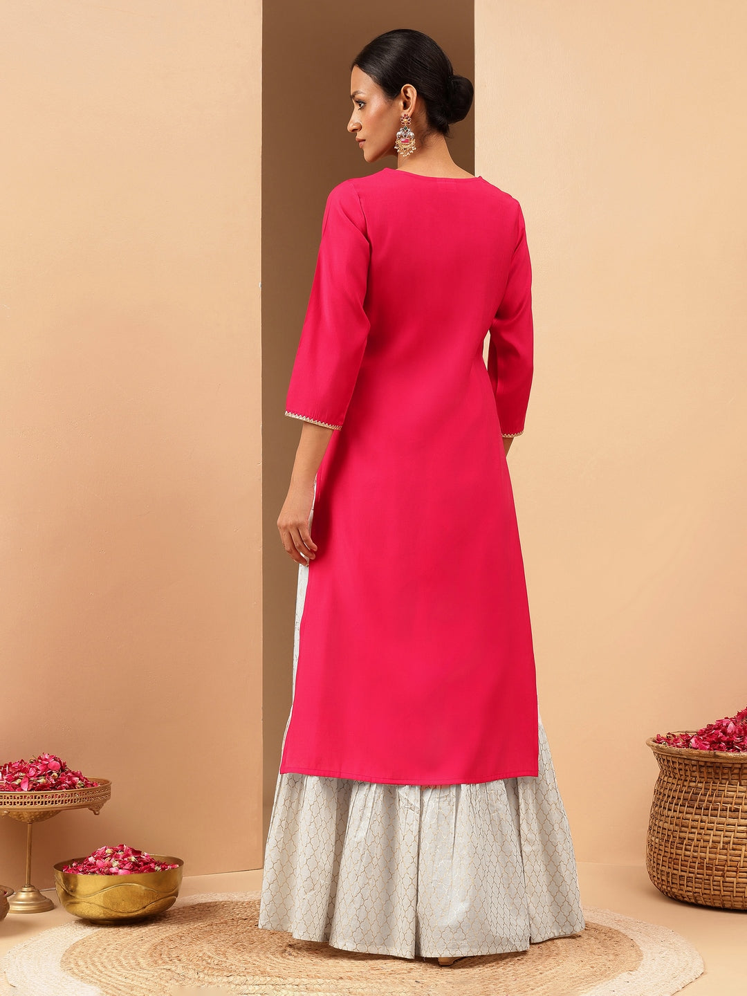 Janasya Women's Pink Chanderi Silk Zari Yoke Embroidered Straight Kurta