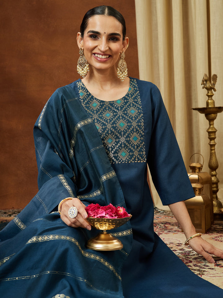 Janasya Women's Teal Blue Cotton Blend Yoke Design Straight Kurta Set - qivii