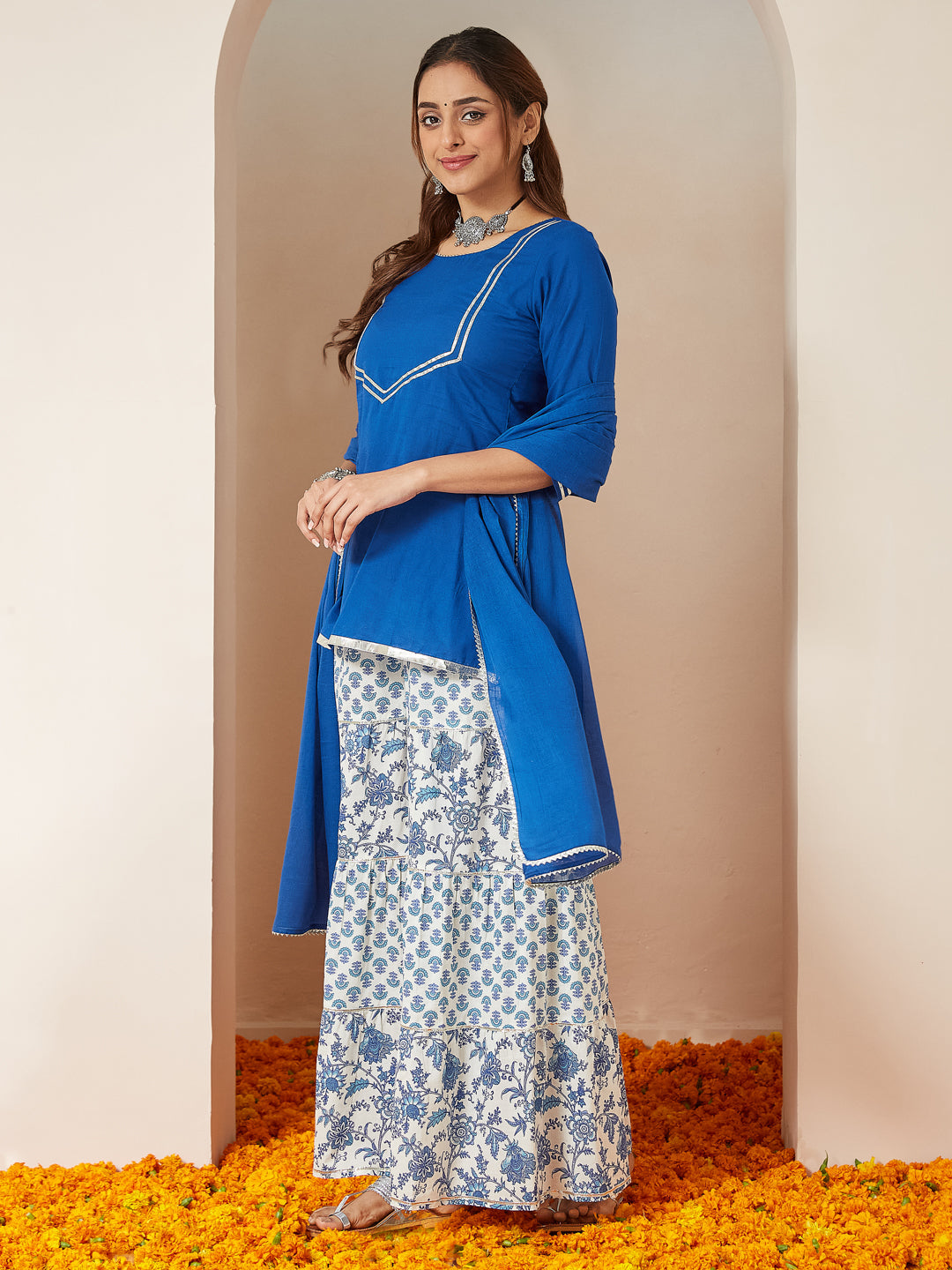 Janasya Women's Blue Pure Cotton Yoke Design Straight Kurti With Printed Sharara & Dupatta Set
