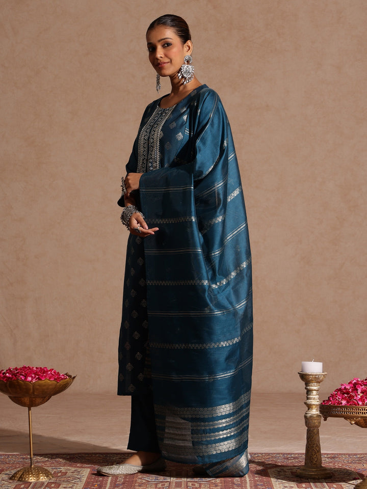 Janasya Women's Teal Blue Silk Blend Embellished Gold Foil Printed Straight Kurta Set - qivii