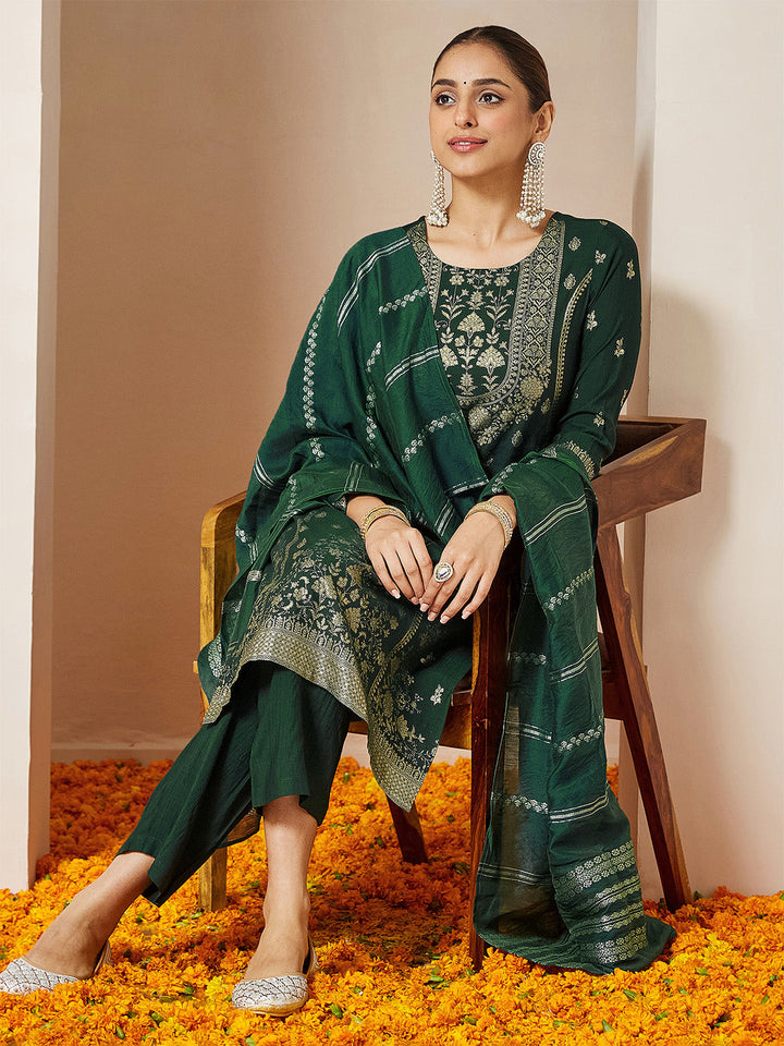 Janasya Women's Bottle Green Silk Blend Foil Printed Straight Kurta Set - qivii
