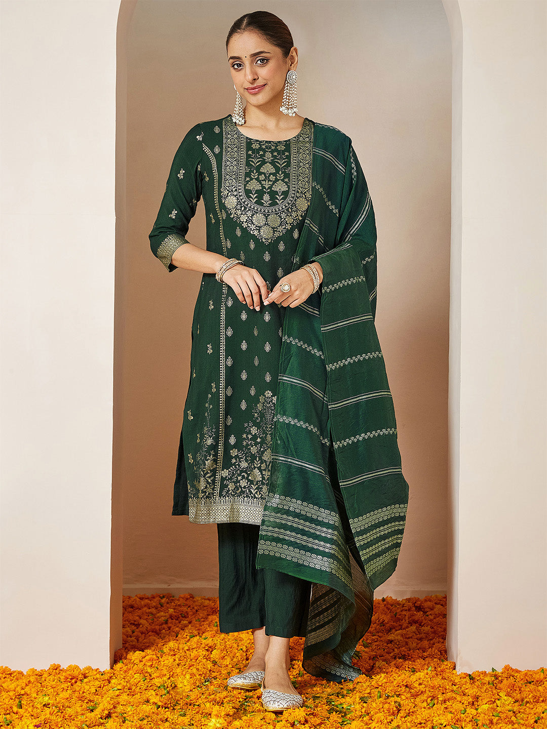 Janasya Women's Bottle Green Silk Blend Foil Printed Straight Kurta Set - qivii