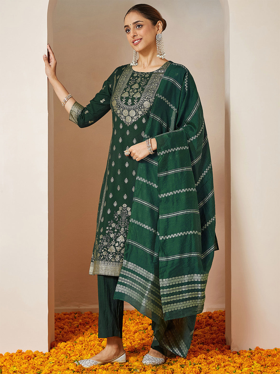 Janasya Women's Bottle Green Silk Blend Foil Printed Straight Kurta Set - qivii