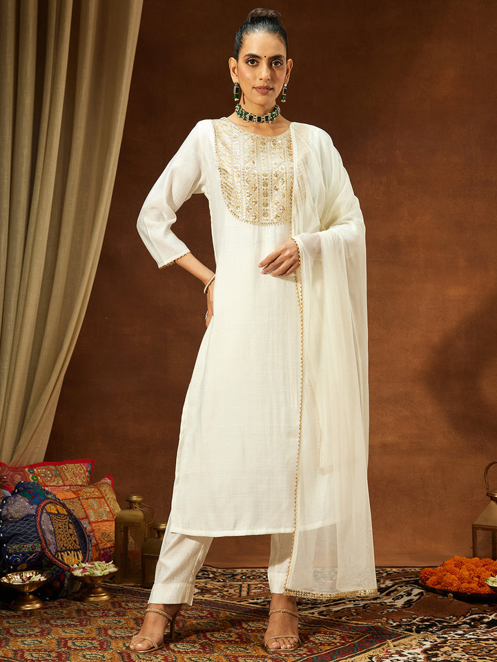 Janasya Women's Off White Silk Blend Zari Yoke Embroidered Straight Kurta Set - qivii
