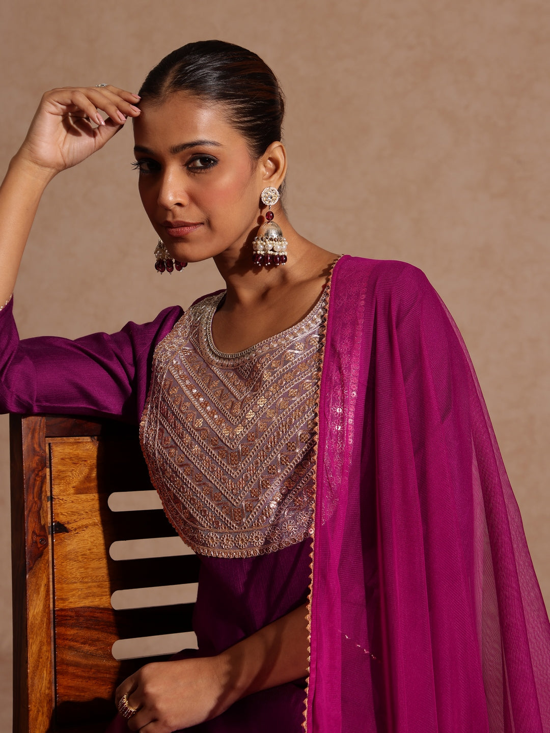 Janasya Women's Purple Silk Blend Zari Yoke Embroidery Straight Kurta Set - qivii