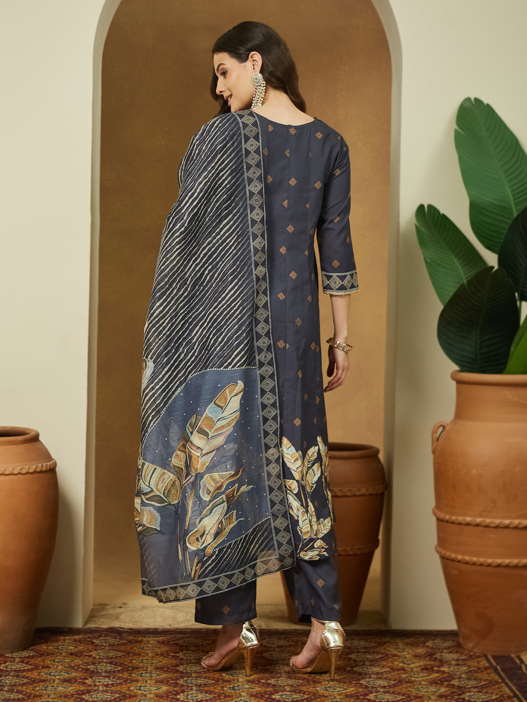 Janasya Women's Black Cotton Blend Embllished A-line Kurta Set