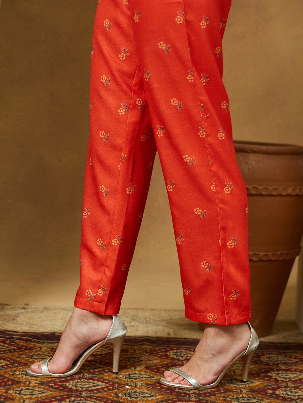 Janasya Women's Orange Cotton Blend Floral Printed Anarkali Kurta Set