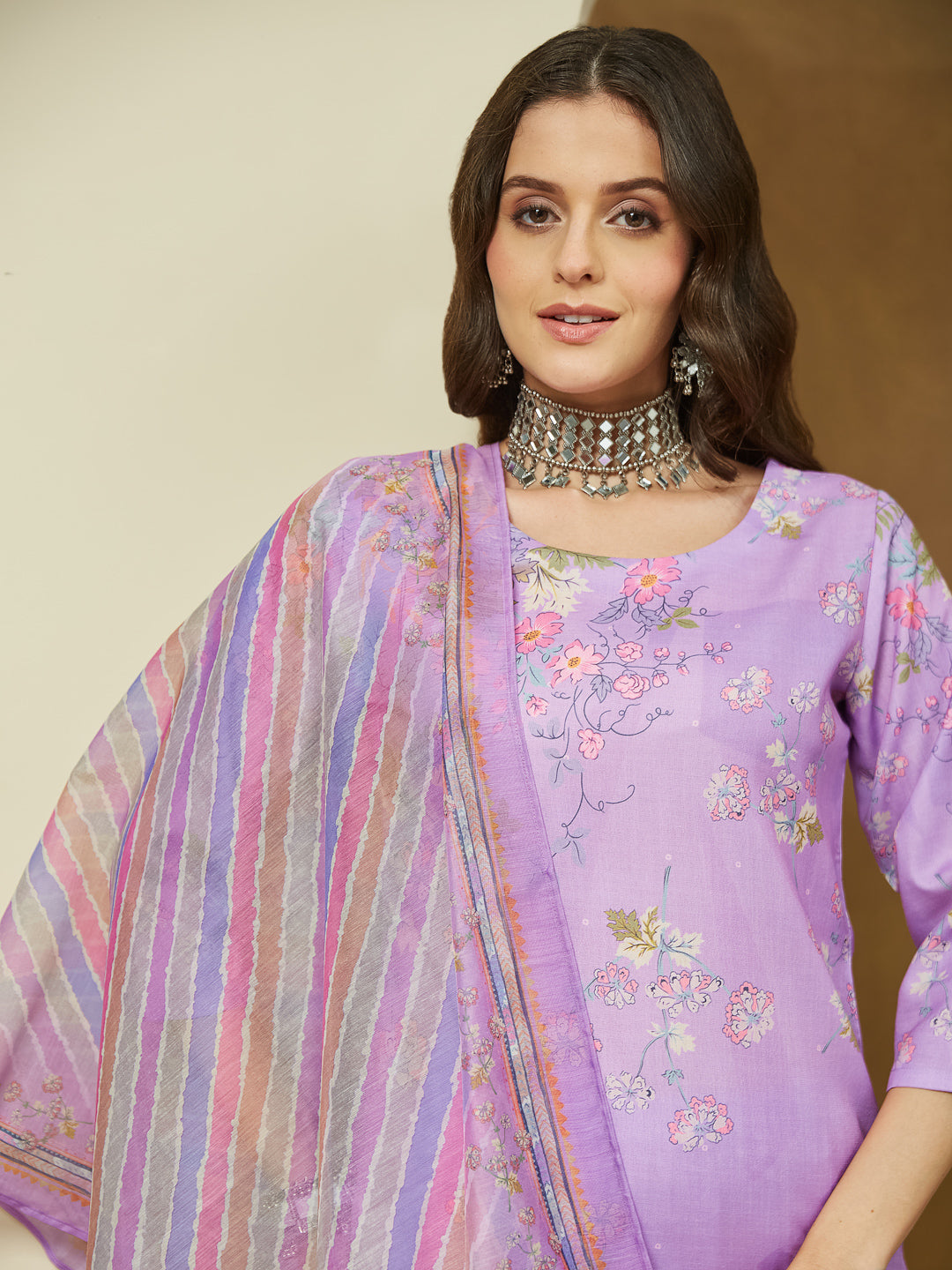 Janasya Women's Lavender Cotton Blend Floral Printed Straight Kurta Set