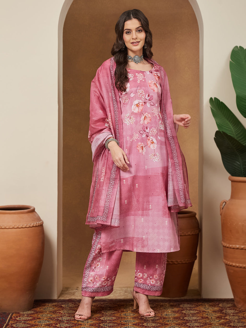 Janasya Women's Pink Cotton Blend Floral Printed Straight Kurta Set