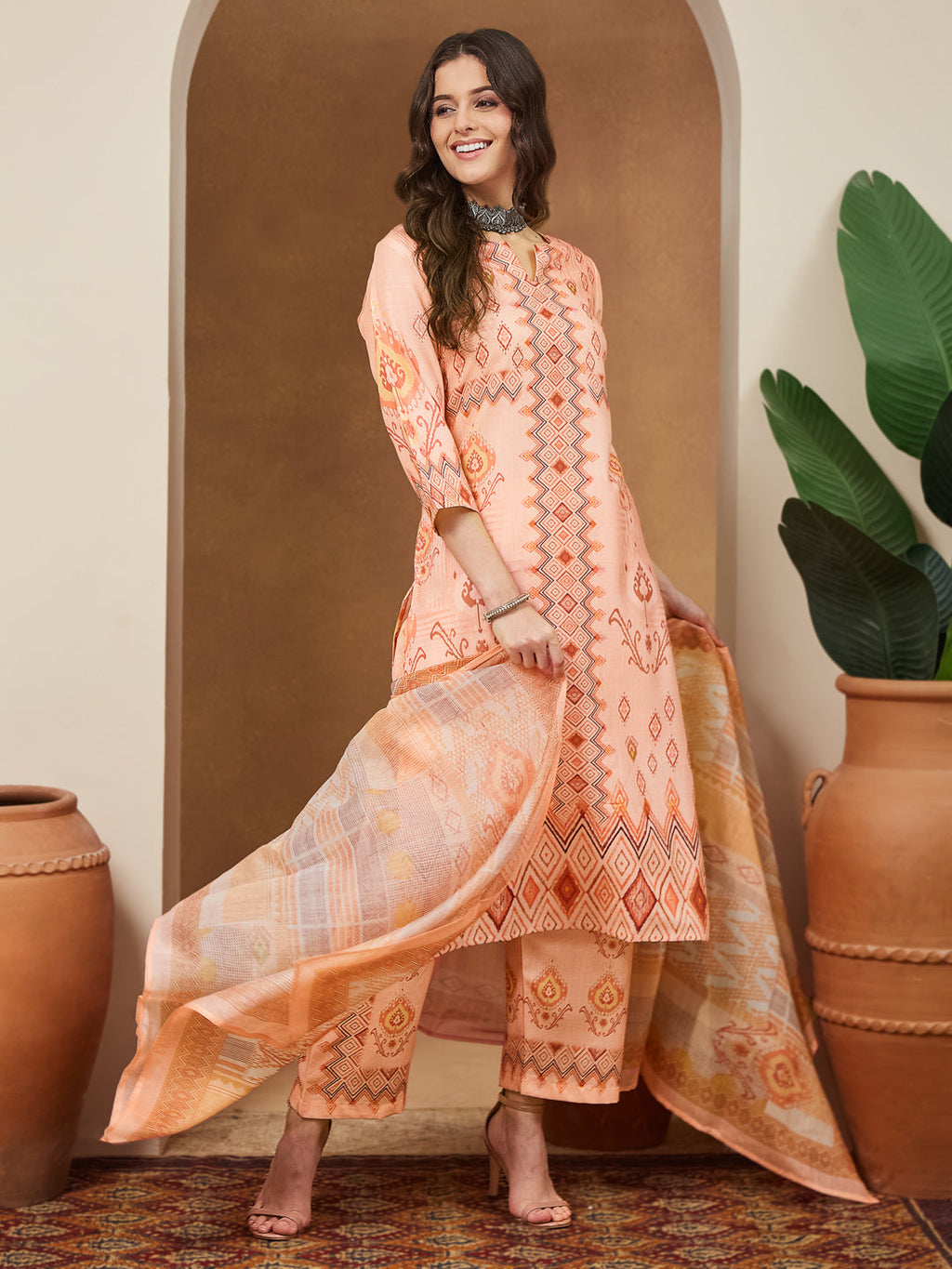 Janasya Women's Peach Cotton Blend Geometric Printed Straight Kurta Set