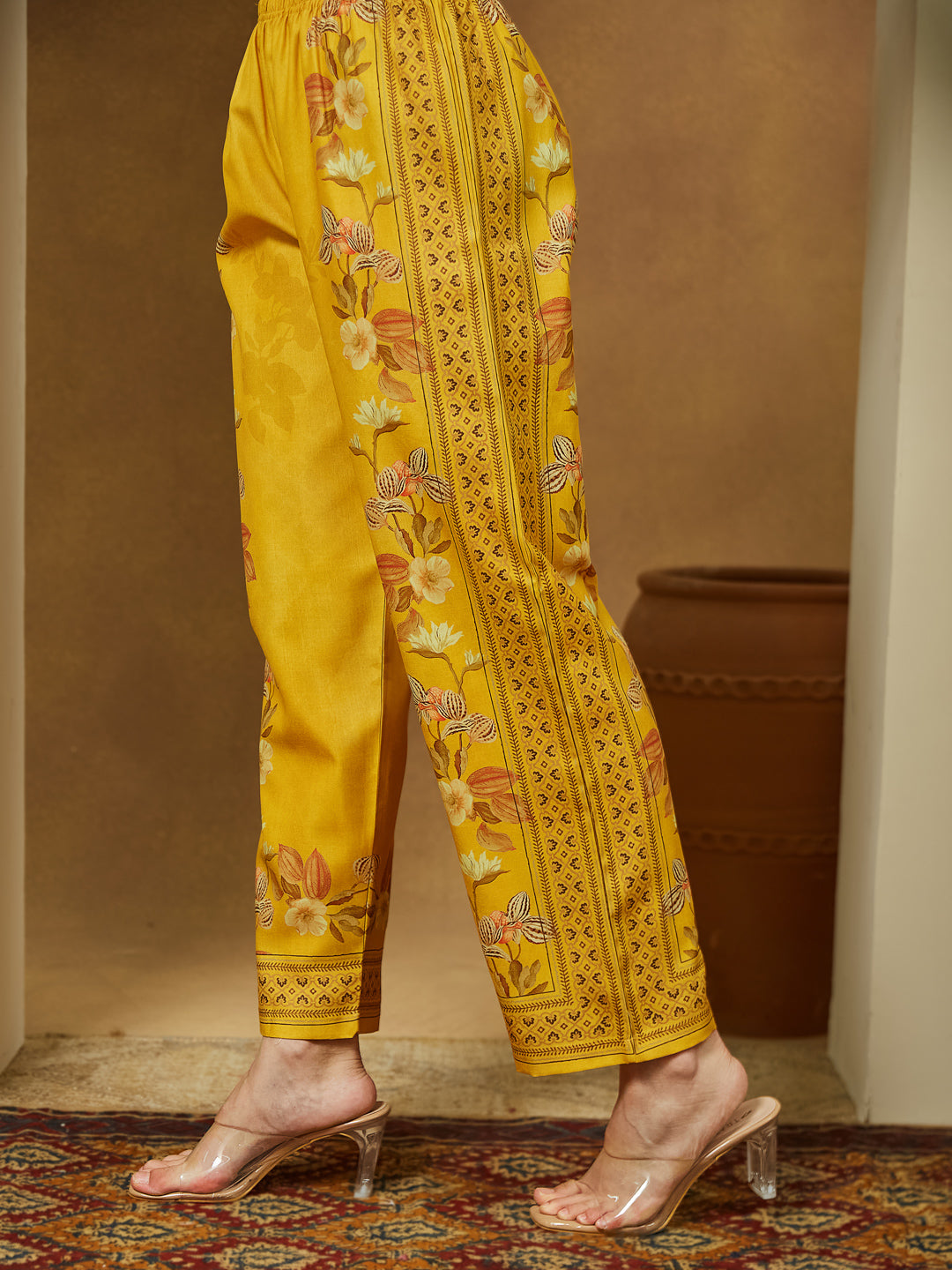 Janasya Women's Yellow Cotton Blend Floral Printed Pakistani Floral Straight Kurta Set