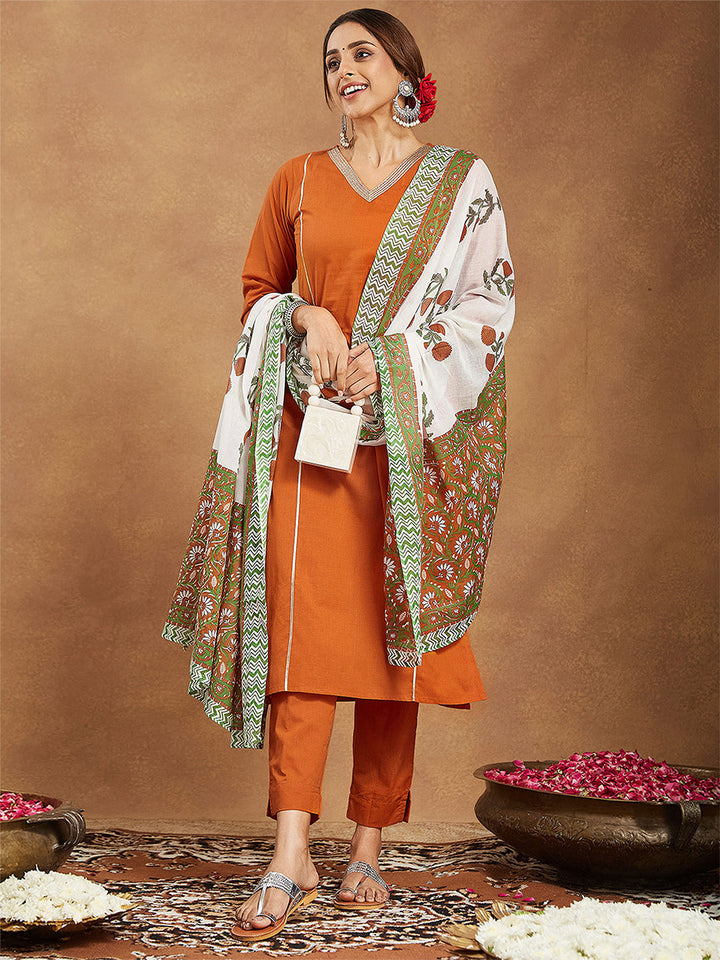 Janasya Women's Orange Pure Cotton Solid Straight Kurta Set - qivii