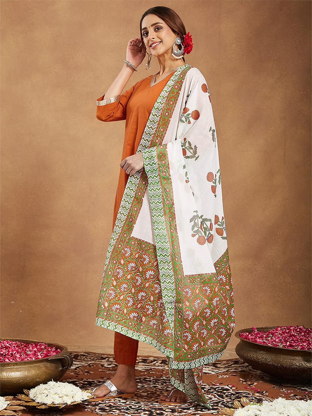 Janasya Women's Orange Pure Cotton Solid Straight Kurta Set - qivii