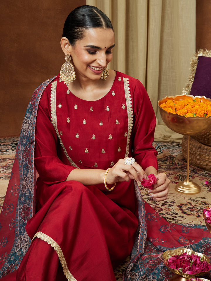 Janasya Women's Maroon Chanderi Silk Yoke Embroidered Straight Kurta Set