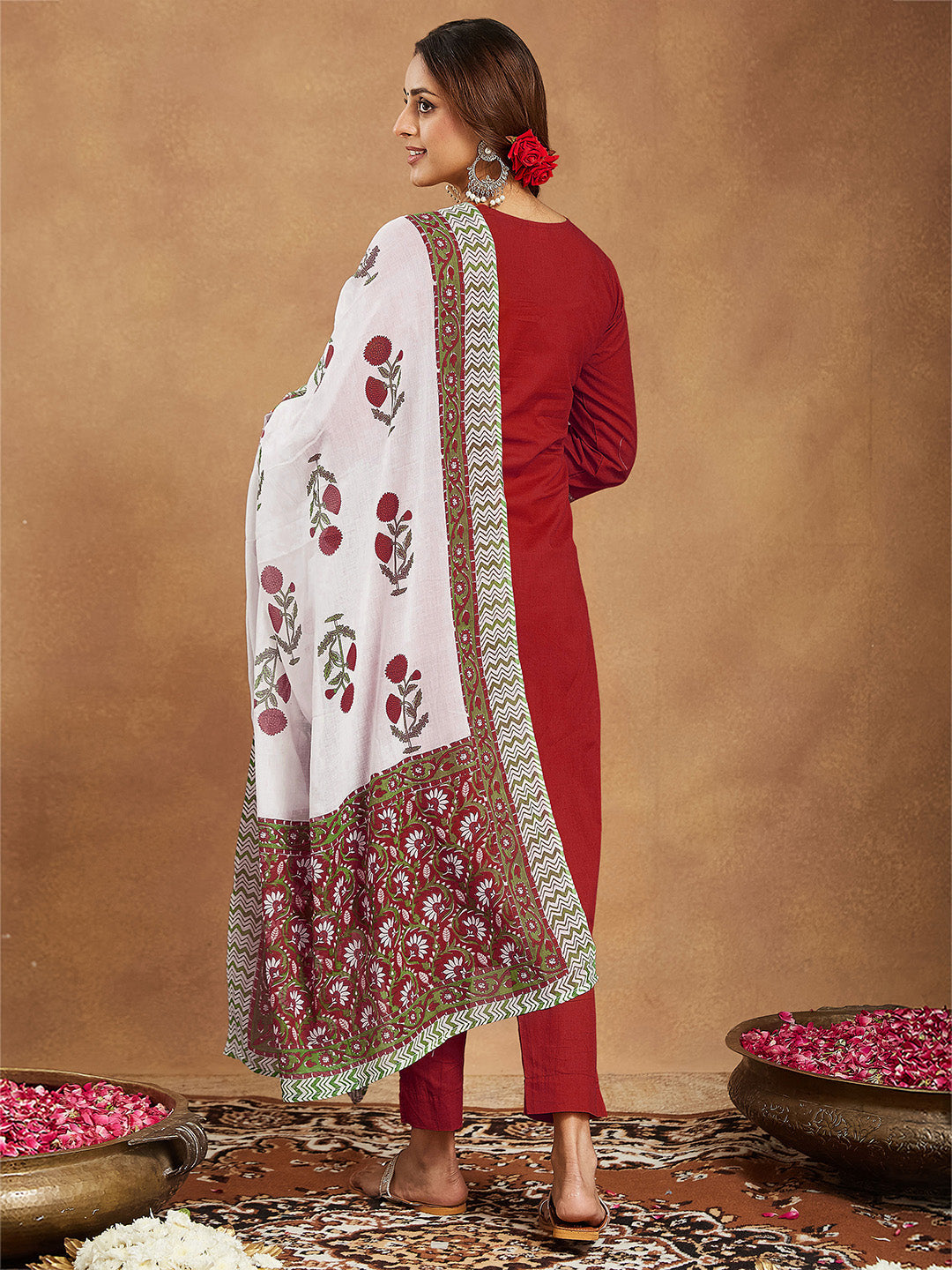 Janasya Women's Red Pure Cotton Embellished Straight Kurta Set - qivii