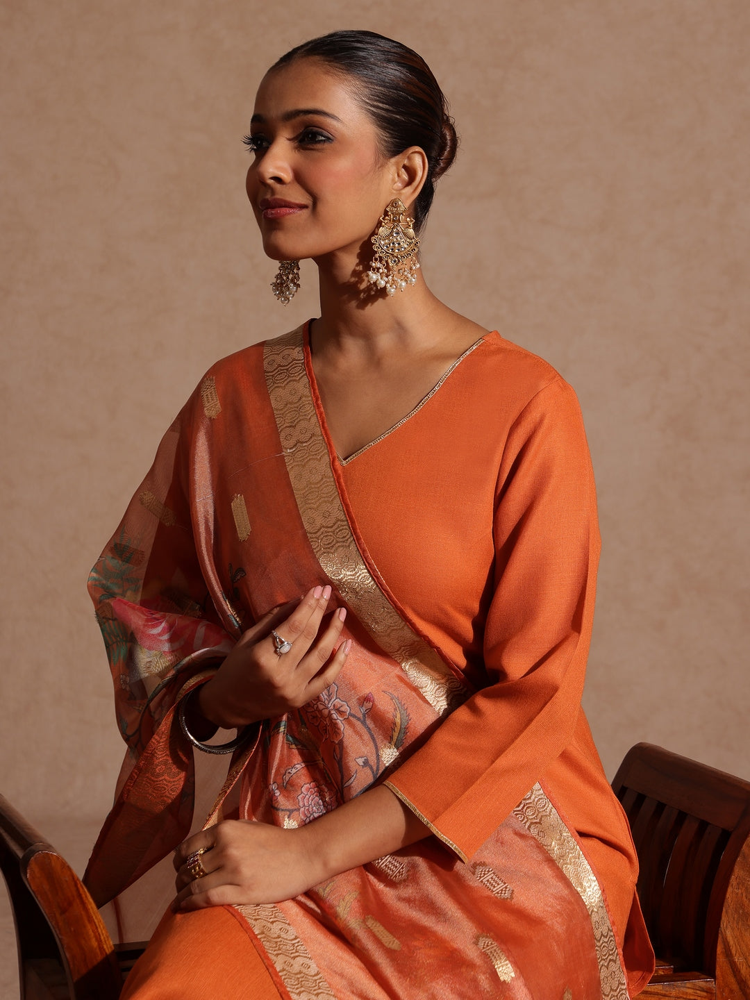 Janasya Women's Orange Cotton Blend Yoke Design Straight Kurta Set With Printed Dupatta - qivii