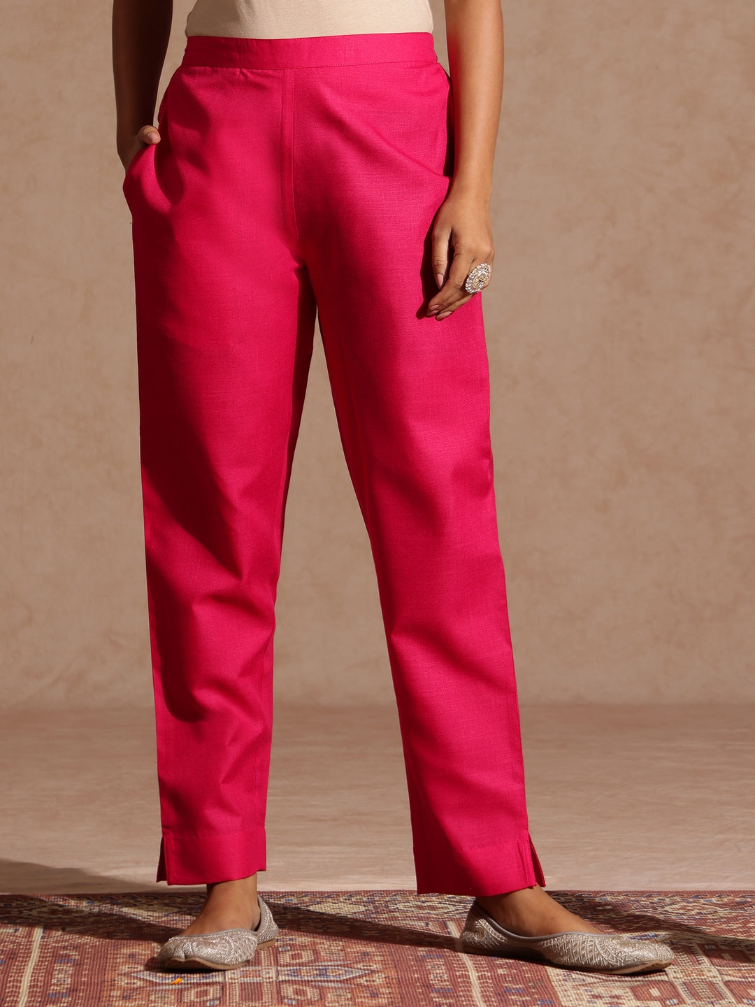 Janasya Women's Pink Cotton Blend Yoke Design Straight Kurta Set - qivii