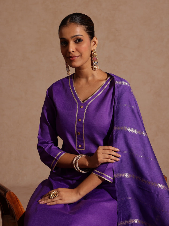 Janasya Women's Purple Cotton Blend Yoke Design Straight Kurta Set - qivii