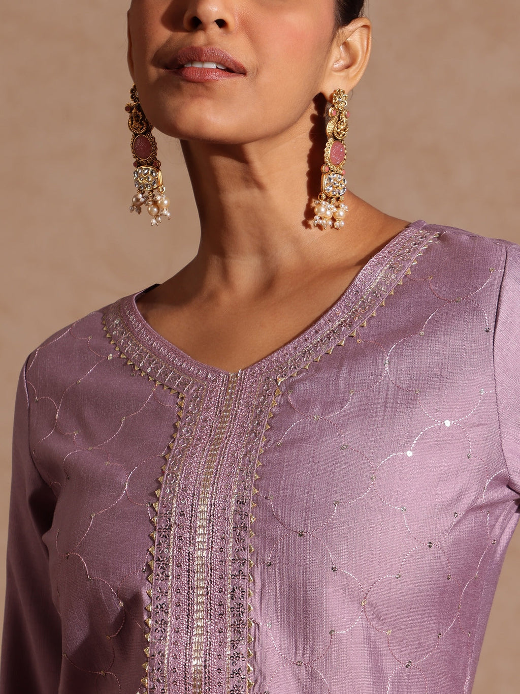 Janasya Women's Lavender Silk Blend Embellished Straight Kurta Set