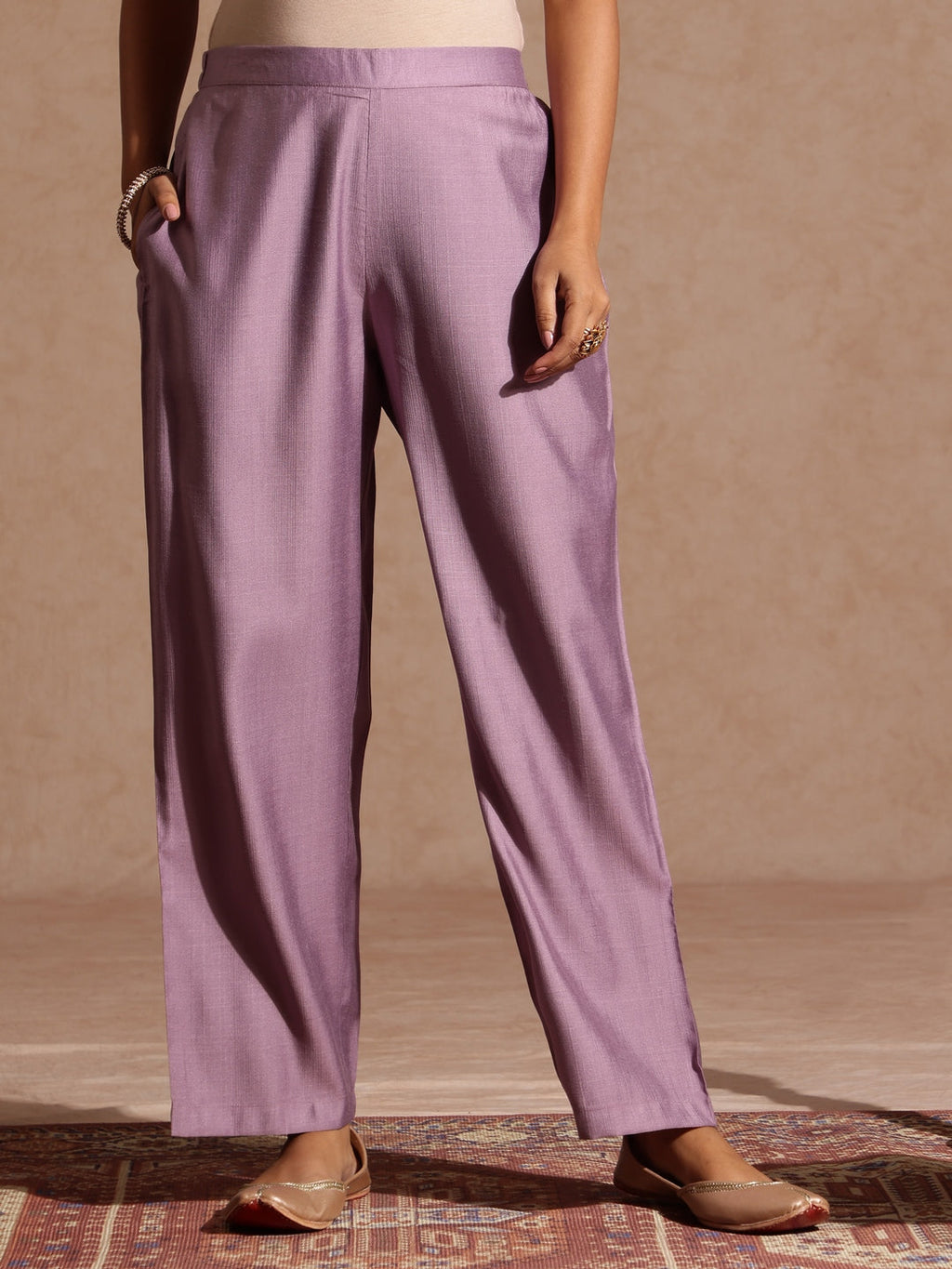 Janasya Women's Lavender Silk Blend Embellished Straight Kurta Set