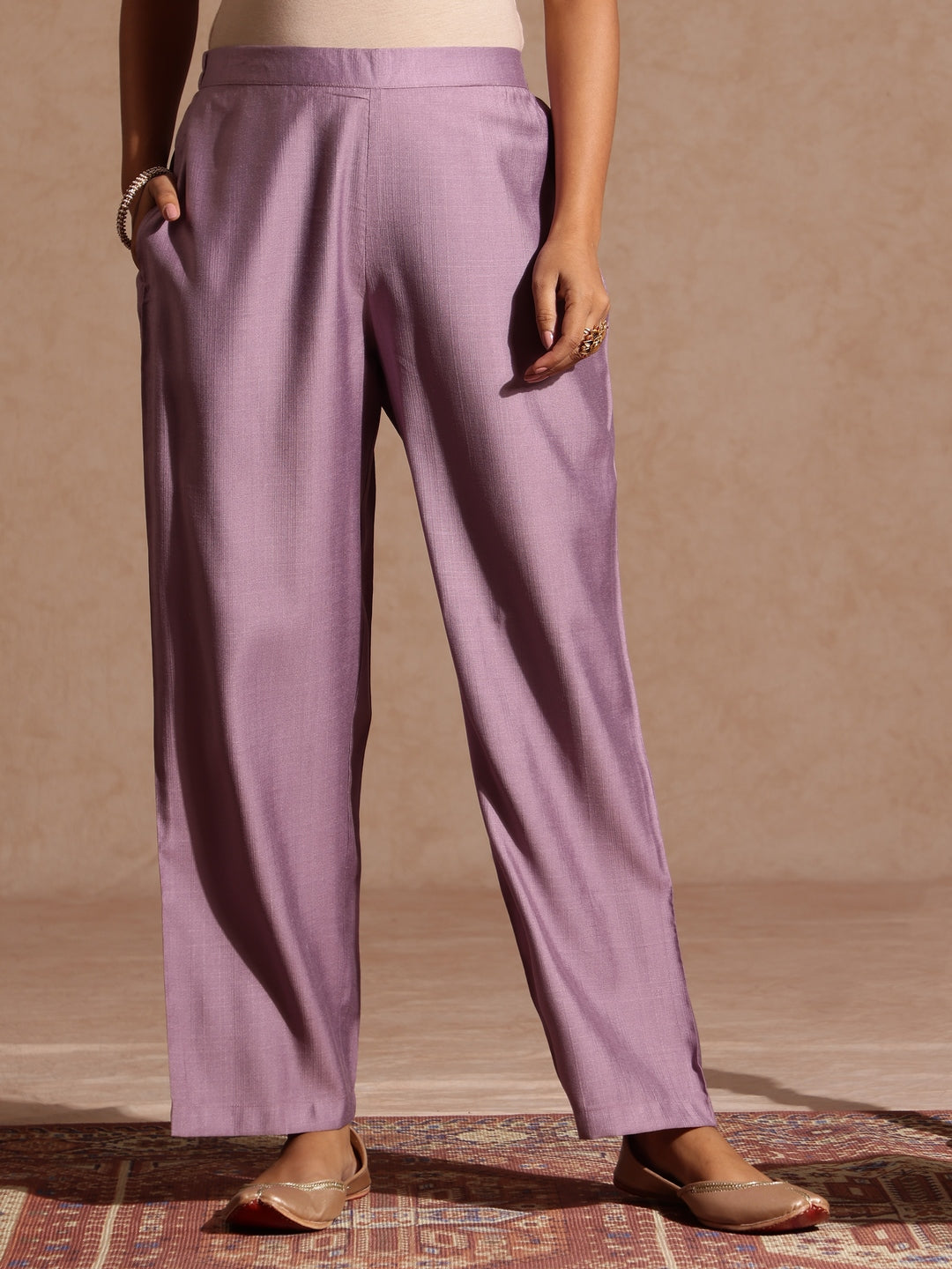 Janasya Women's Lavender Silk Blend Embellished Straight Kurta Set