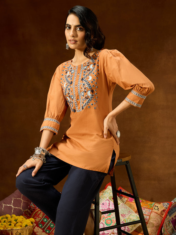 Janasya Women's Brown Pure Cotton Embroidered Straight Short Kurti - qivii