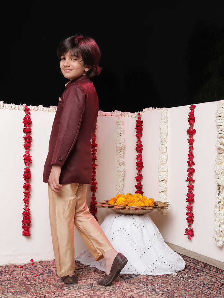 Vastramay Boys' Maroon Jute Silk Sherwani Set - qivii