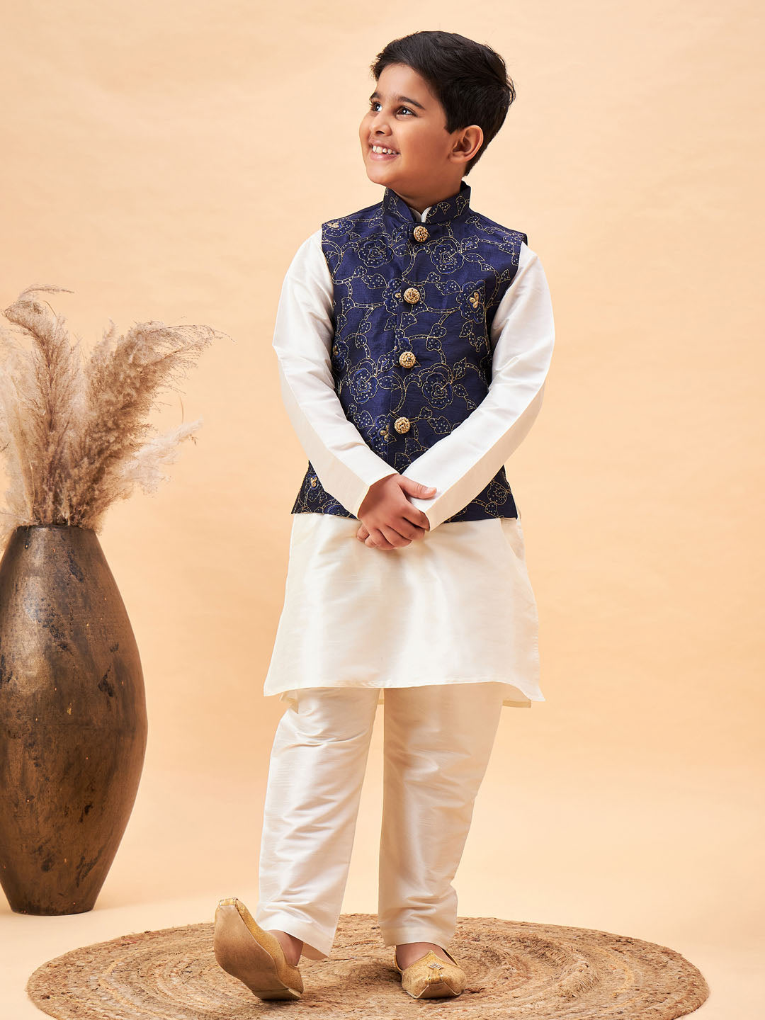 Vastramay Boy's Navy Blue Nehru Jacket With Cream Kurta And Pyjama Set - qivii