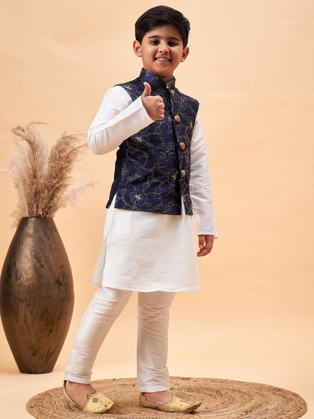 VASTRAMAY Boy's Navy Blue Nehru Jacket With White Kurta And Pyjama Set - qivii