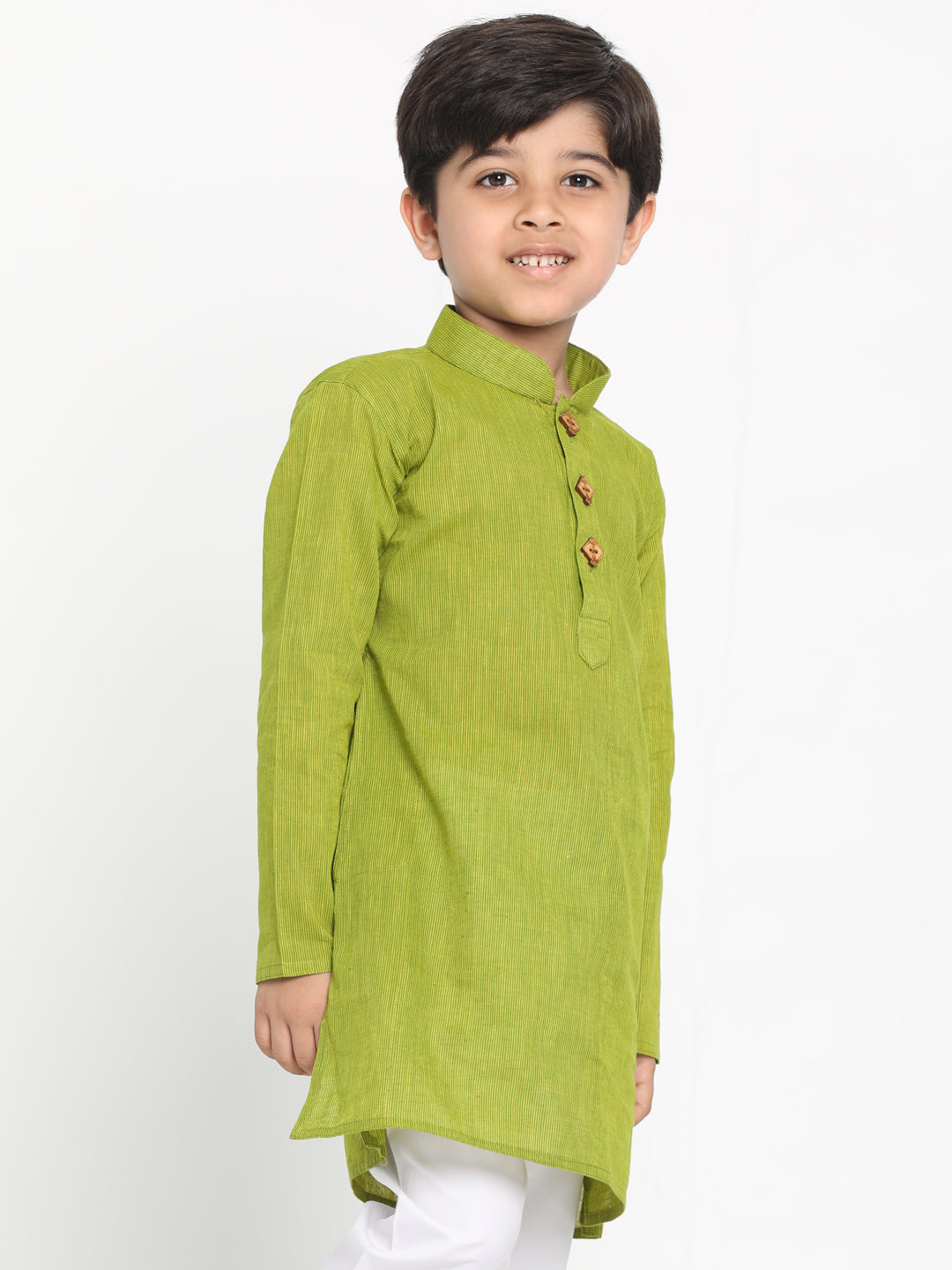 VASTRAMAY Boy's Green Cotton Kurta - qivii