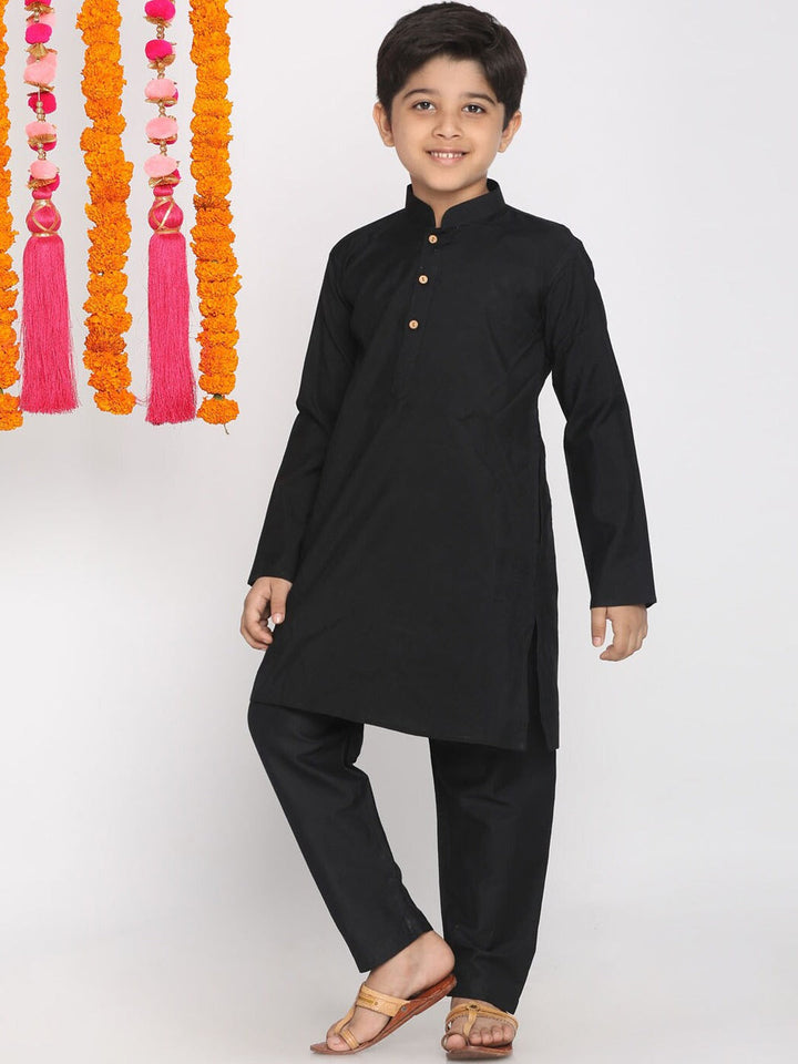 VASTRAMAY Boys Black Kurta - qivii