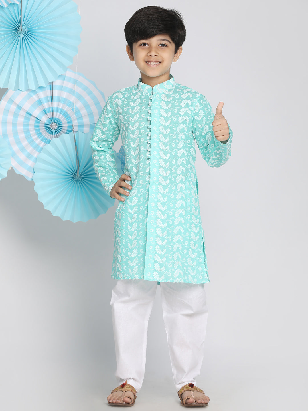 VASTRAMAY Boy's Green Lukhnowi Chikankari Kurta - qivii