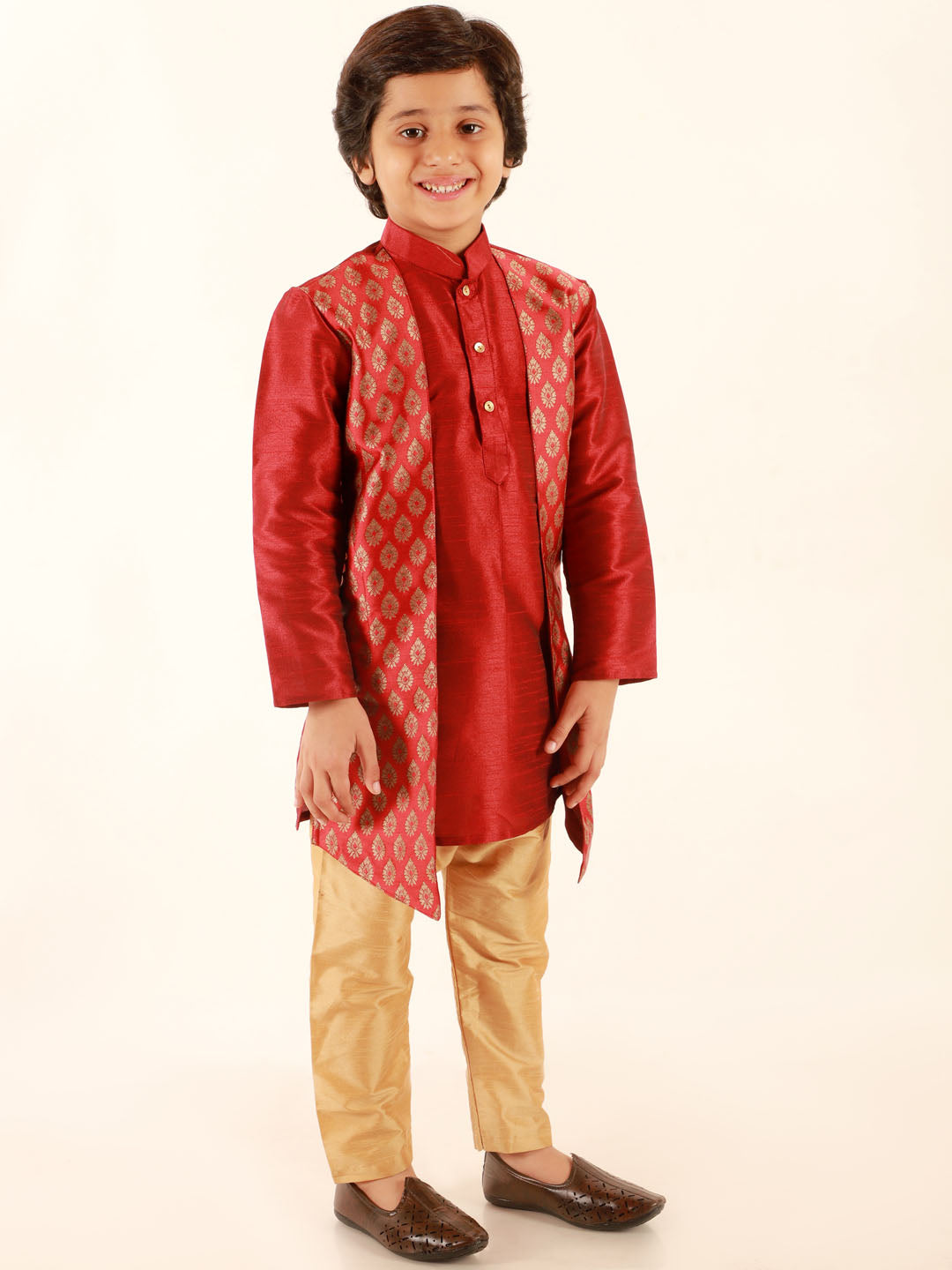 Vastramay Boys' Maroon Jacket Style Kurta And Rose Gold Pyjama Set - qivii