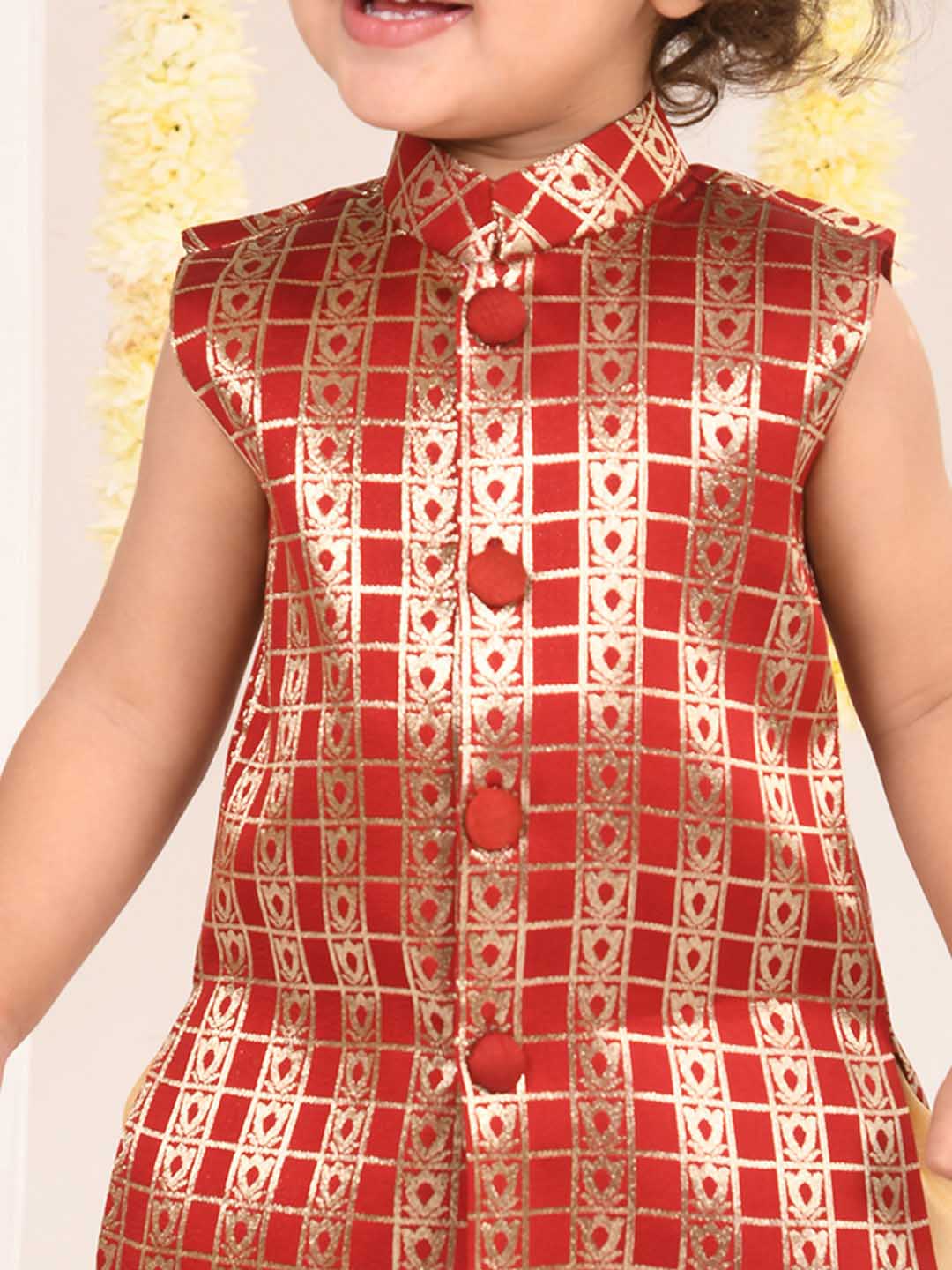 VASTRAMAY Boys' Maroon Brocade Kurta Dhoti Set - qivii