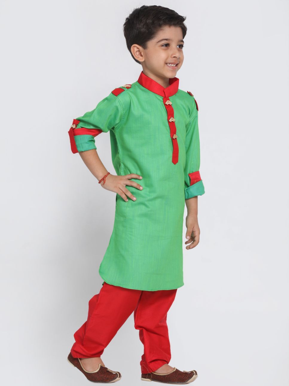 VASTRAMAY Boys Green Cotton Pathani Suit Set - qivii