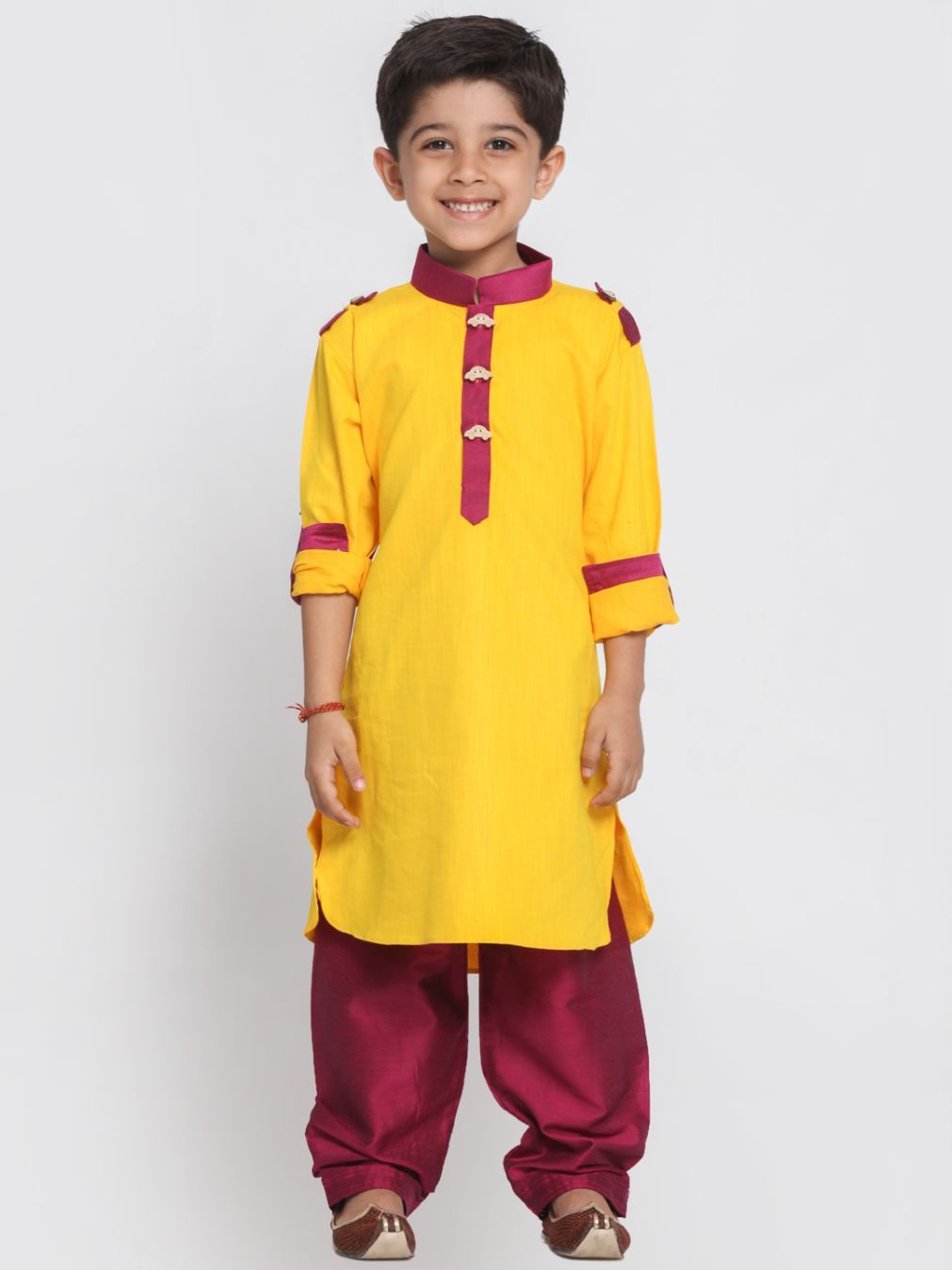 VASTRAMAY Boy's Yellow Cotton Pathani Suit - qivii