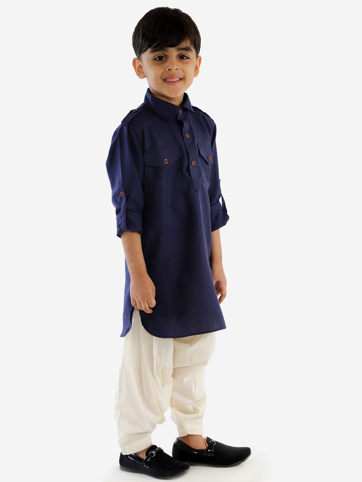 VASTRAMAY Boy's Navy Blue Cotton Blend Pathani Suit Set - qivii