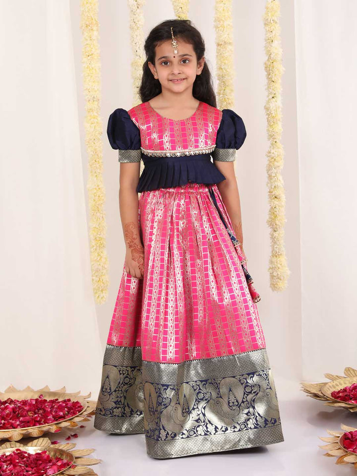 Vastramay Girl's Pink Pavda Pattu Lehenga Choli Set - qivii