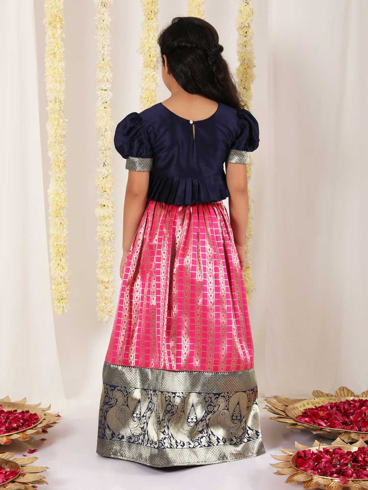 Vastramay Girl's Pink Pavda Pattu Lehenga Choli Set - qivii