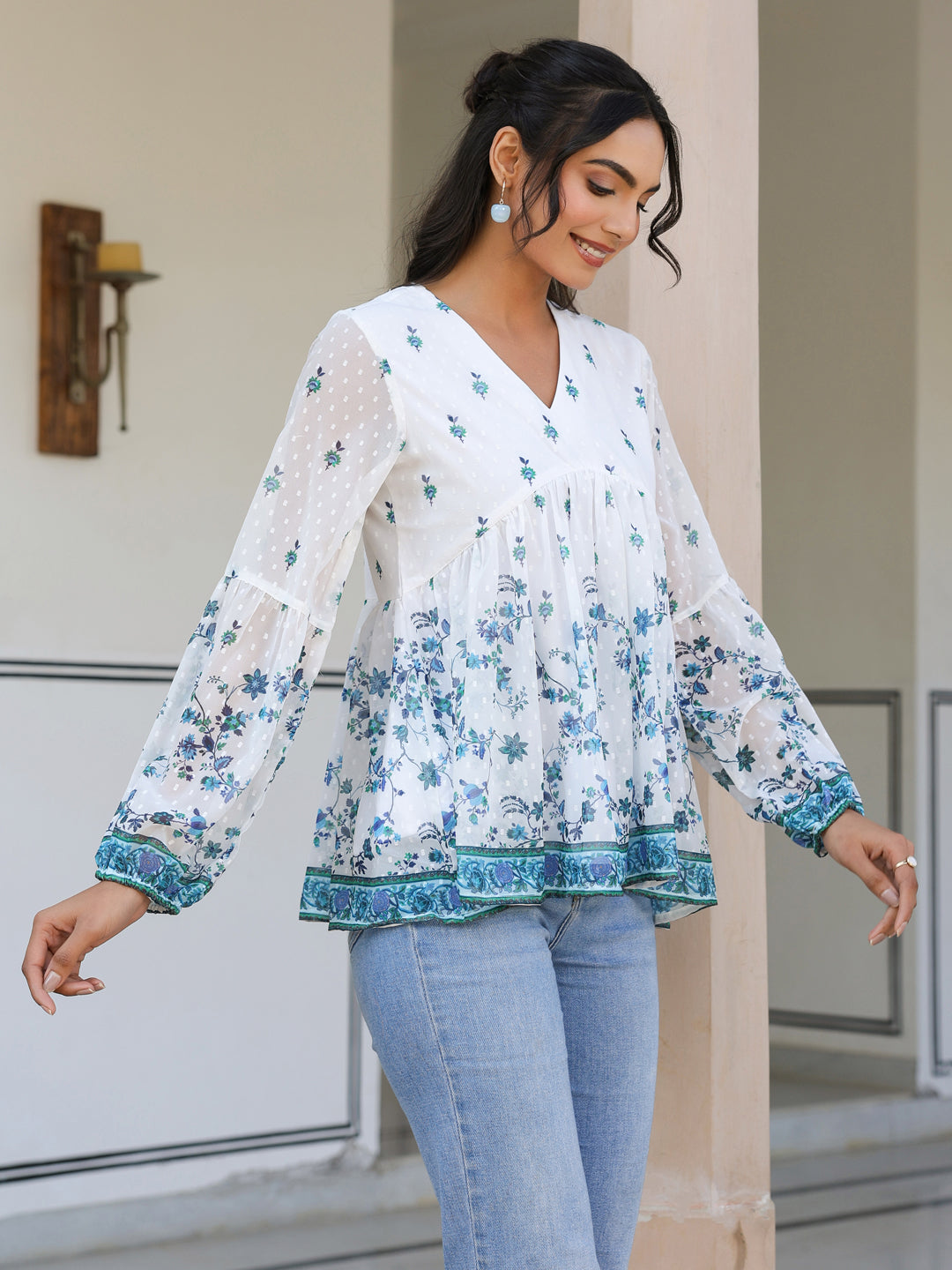 White Georgette Digital Print Flared Top - qivii