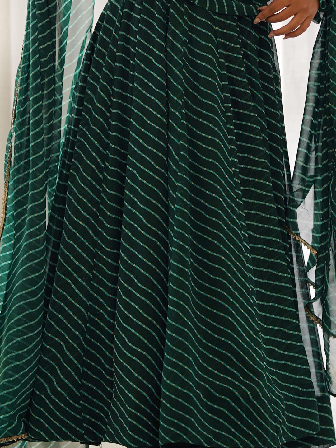  Pair with traditional jewelry and accessories 