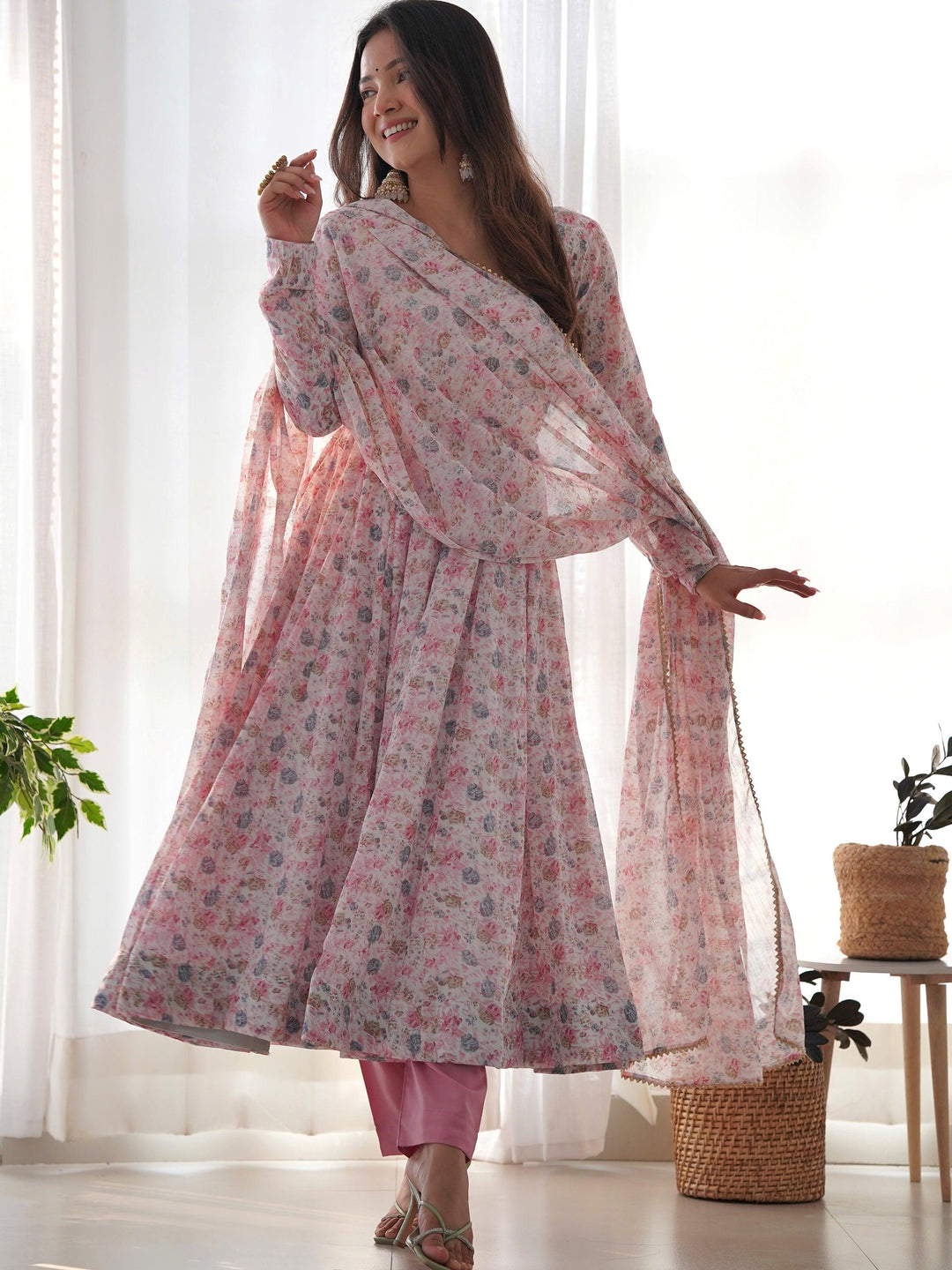 Matching pink chiffon dupatta with delicate digital print work