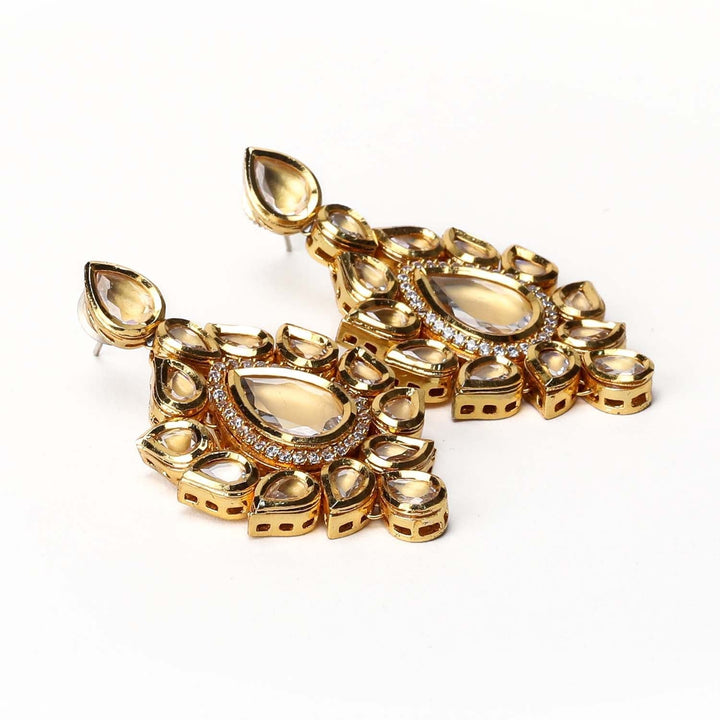 Stunning Kundan earrings featuring high quality copper and American diamond details