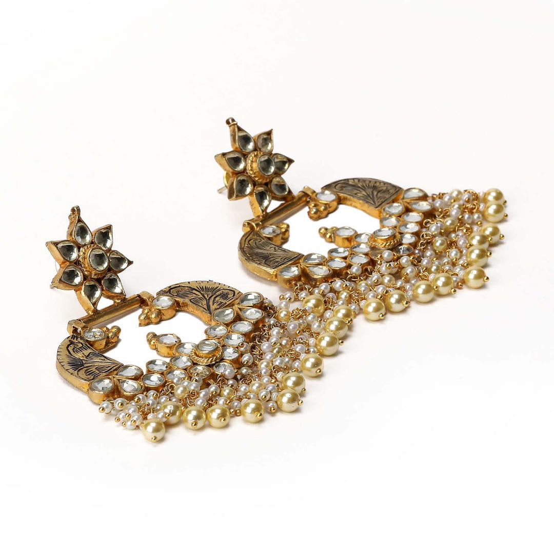 Archana Gold Plated Pachi Kundan Earrings - qivii